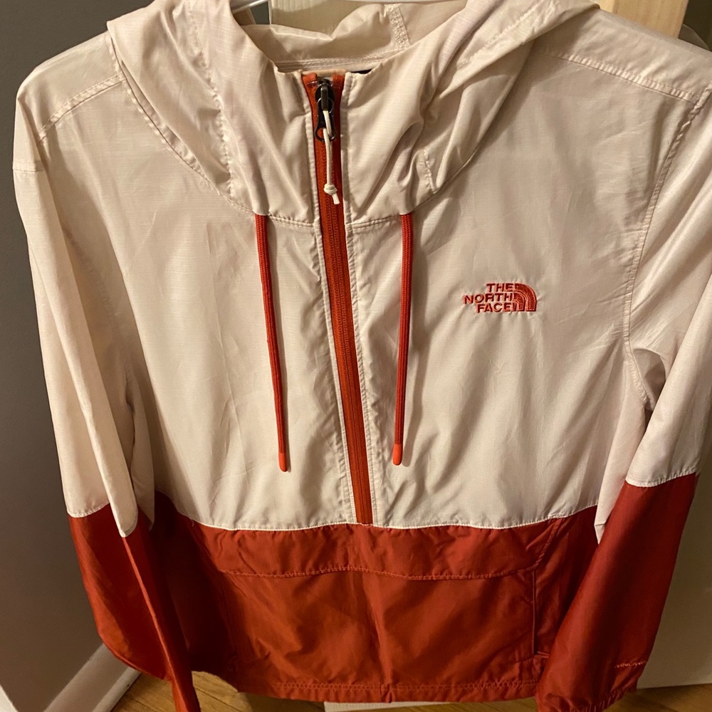 North Face Windbreaker Pullover/ Quarterzip
